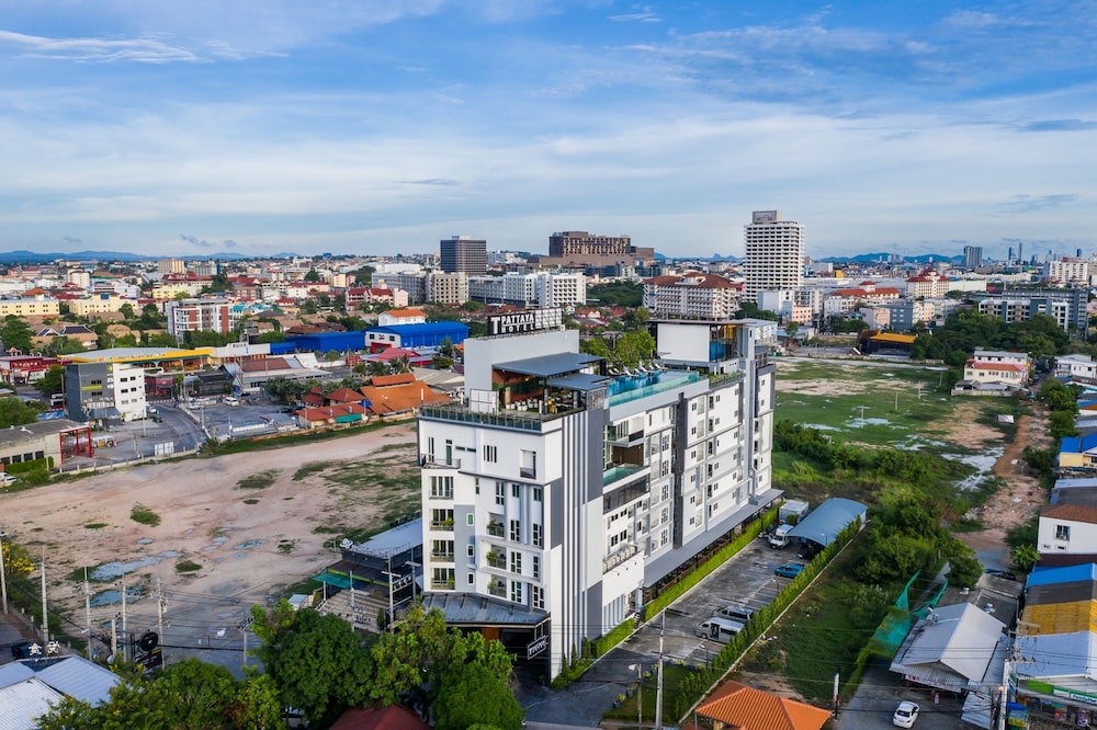 SureStay Plus by Best Western T Pattaya photo5