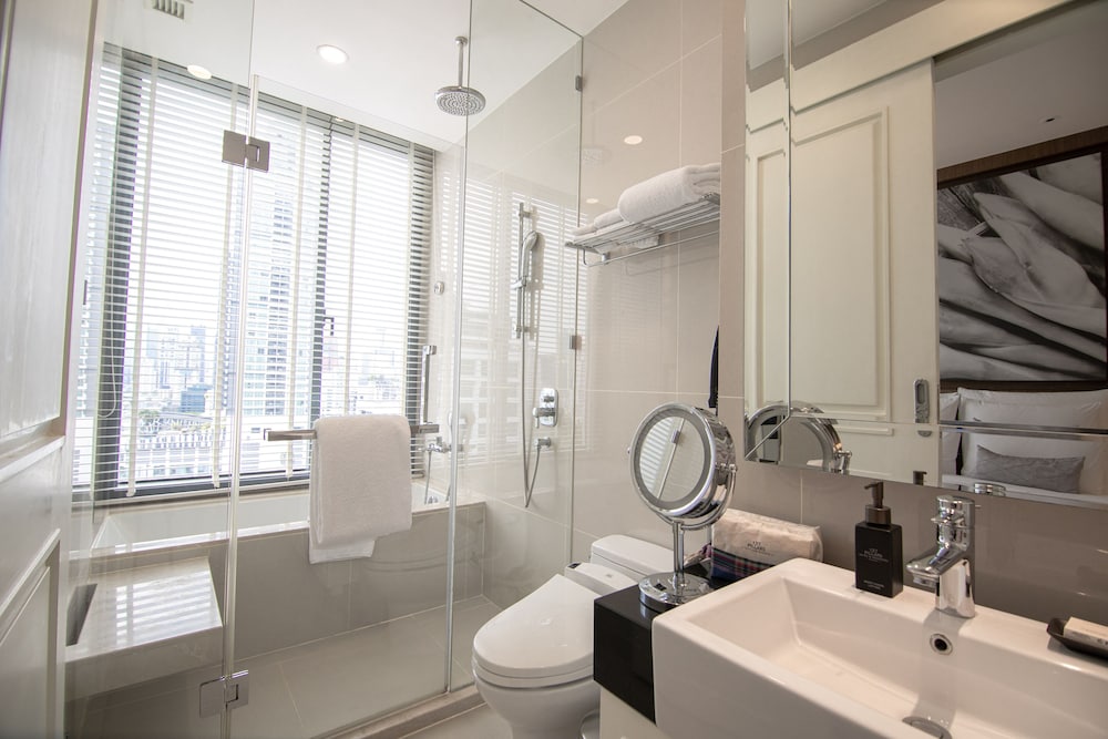 137 Pillars Residences 61/63