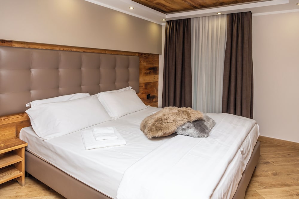 Hotel K2 27/64