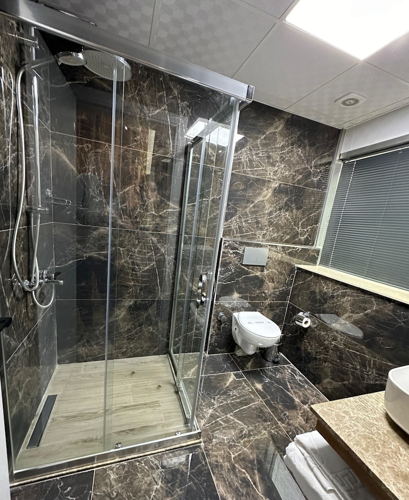 Grand Denizli Hotel 48/50