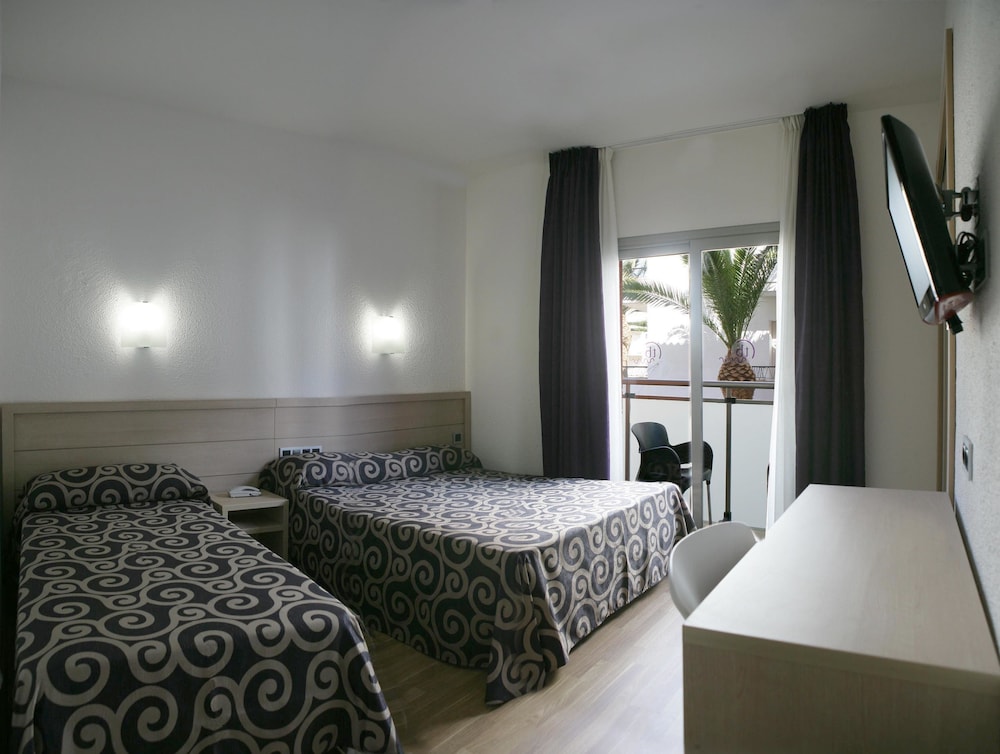 HOTEL TOSSA CENTER 14/31
