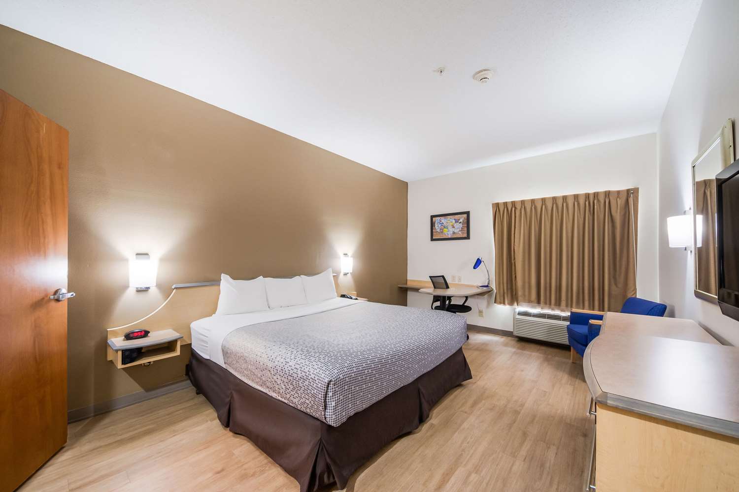 ROOM, KING BED, ACCESSIBLE