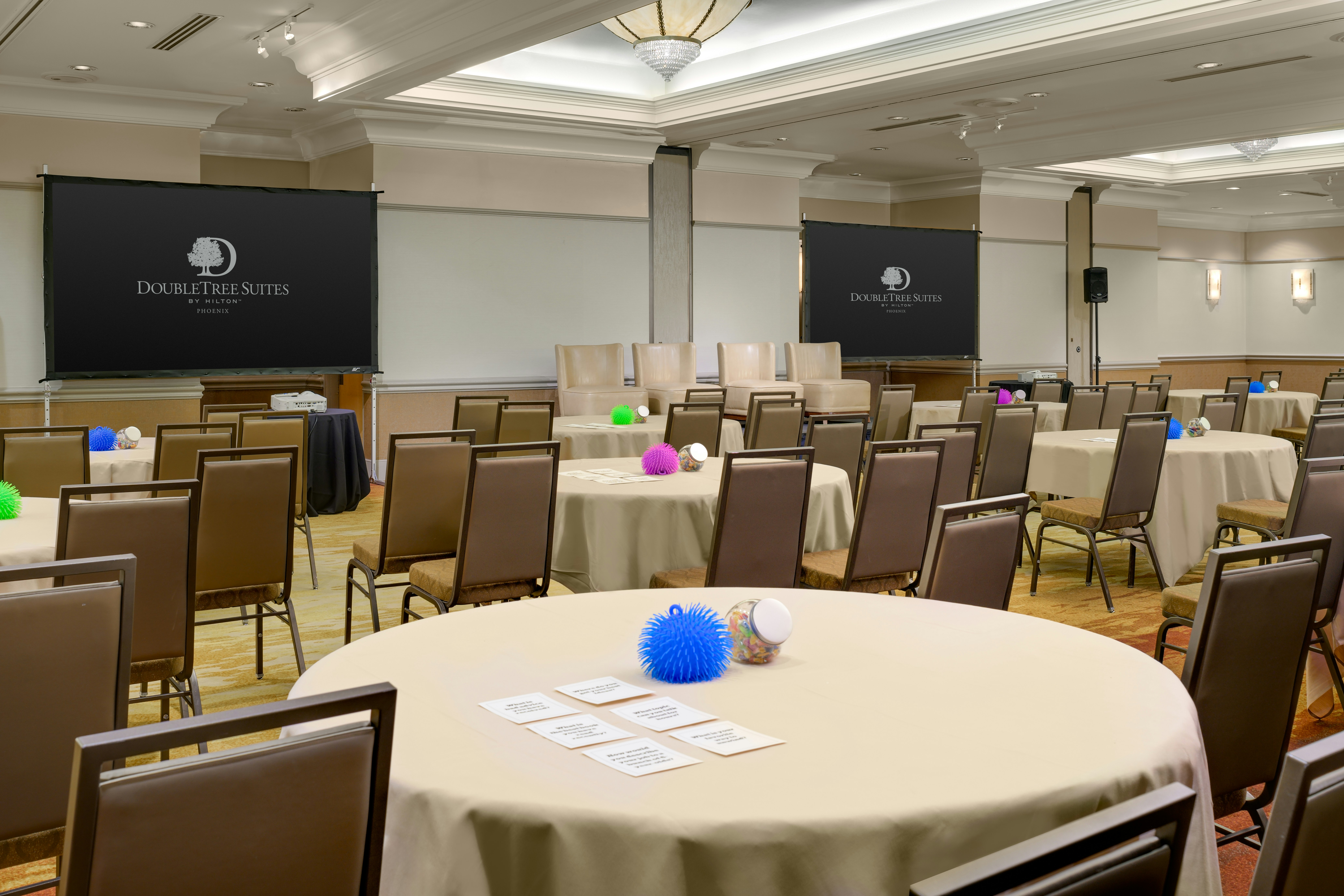 DoubleTree Suites by Hilton Hotel Phoenix 30/38