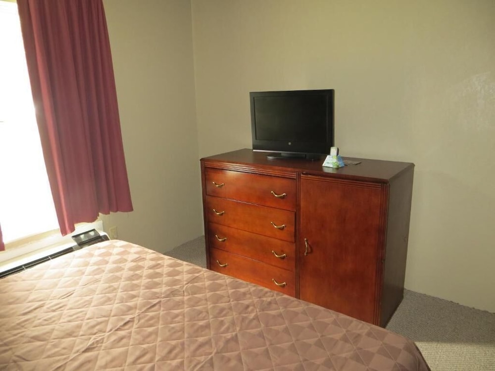 Americourt Hotel 24/39