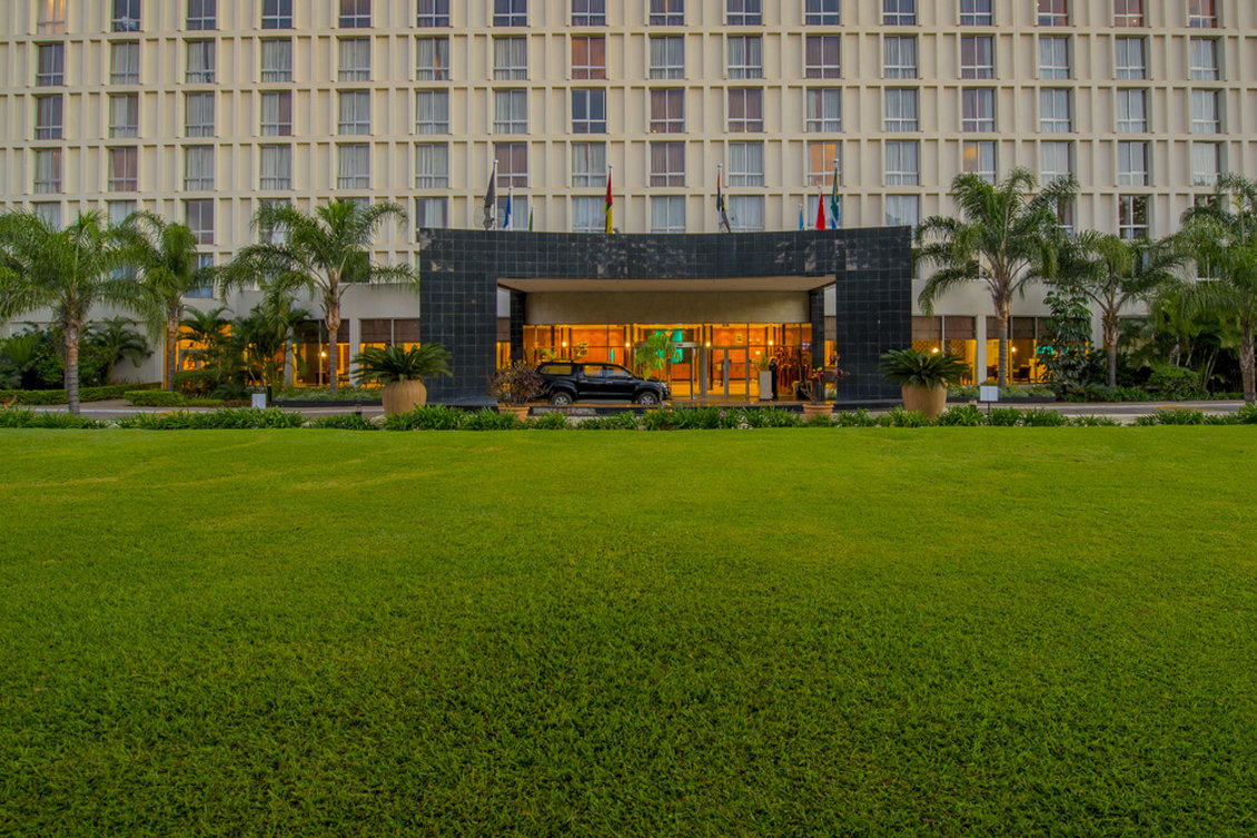 INTERCONTINENTAL LUSAKA 65/71