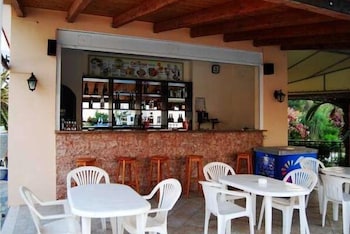 California Beach Hotel - Adults Only 33/48