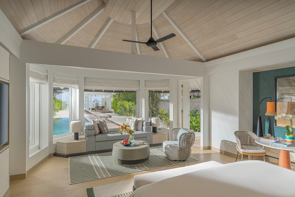 Four Seasons Resort Maldives at Kuda Huraa 41/58