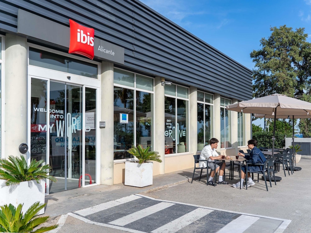 Ibis Alicante 4/60