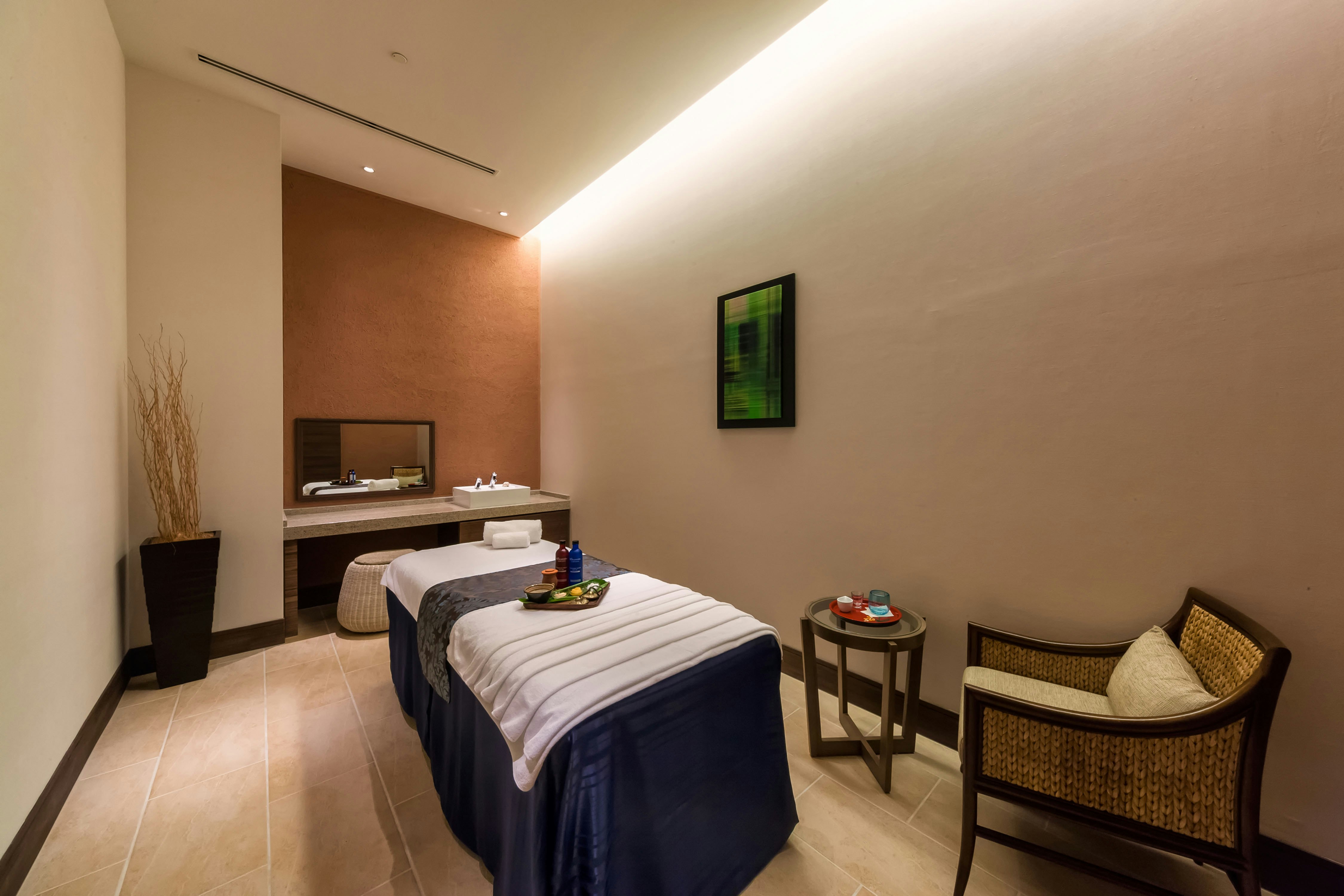 Hilton Okinawa Chatan Resort 36/77