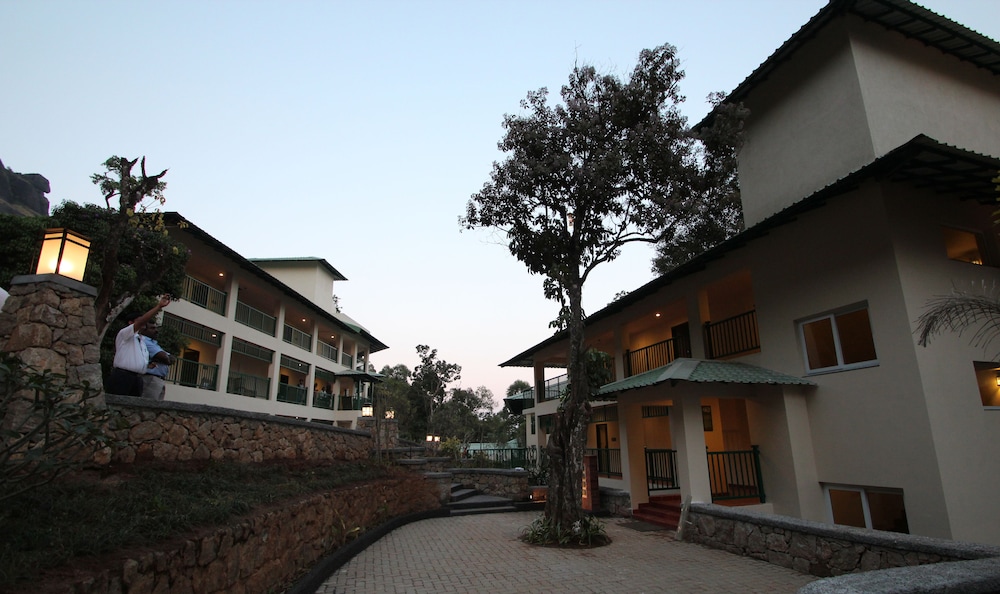 Club Mahindra Mount Serene Munnar 6/16