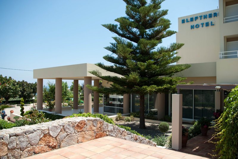 Eleftheria Hotel 40/42