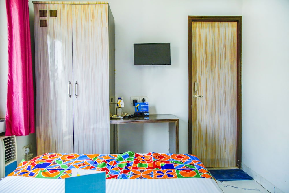 Fabhotel Eleanora Inn New Town 39/43