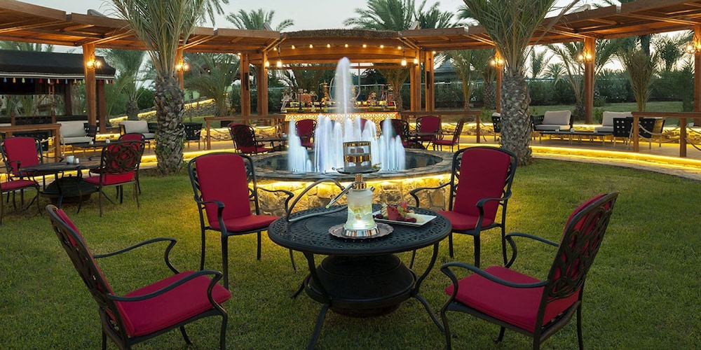 Noah's Ark Deluxe Hotel and SPA 25/50