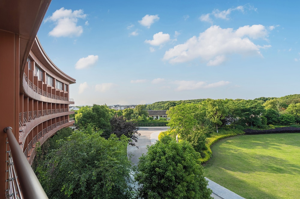 Siko Grand Hotel Suzhou Yangcheng 46/48