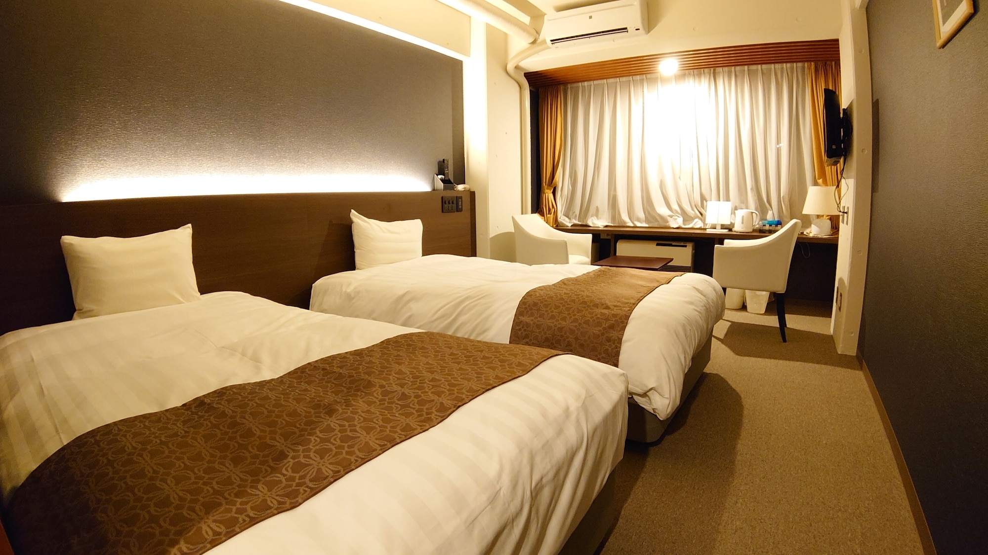 STANDARD, TWIN BEDS