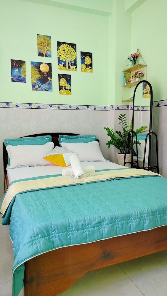 Family, 3 Double Beds
