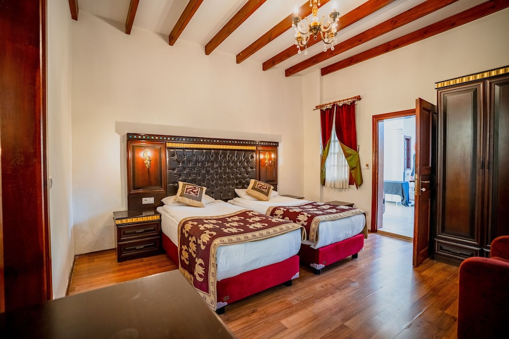 Mediterra Art Hotel 15/50