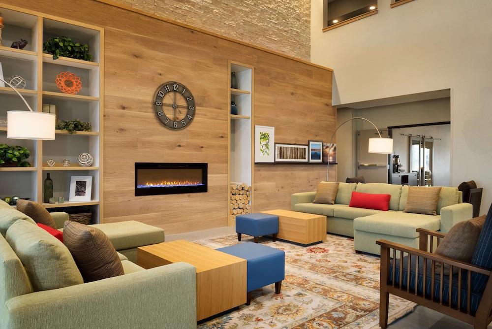 Country Inn & Suites by Radisson, Indianola, IA 19/29