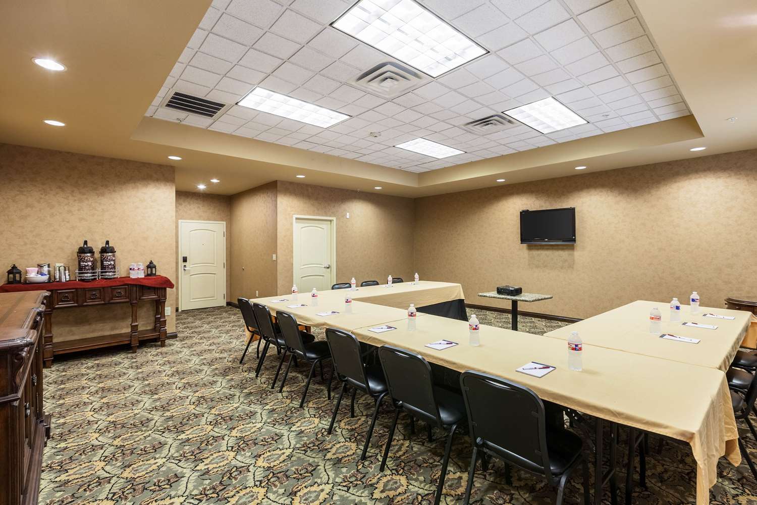 Comfort Suites Alamo Riverwalk 28/35