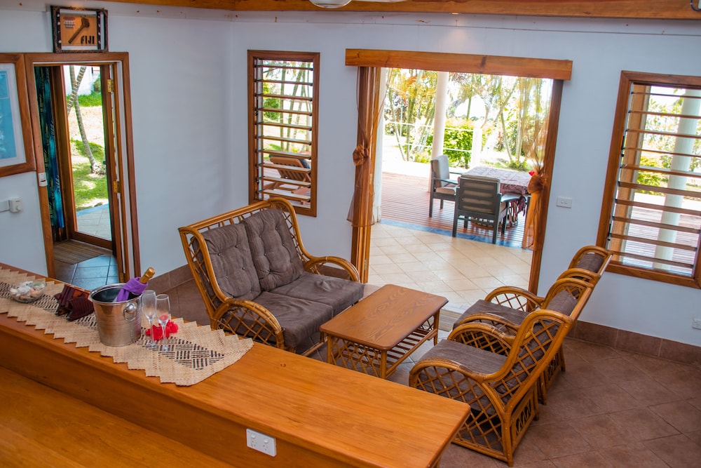 Daku Resort 50/74