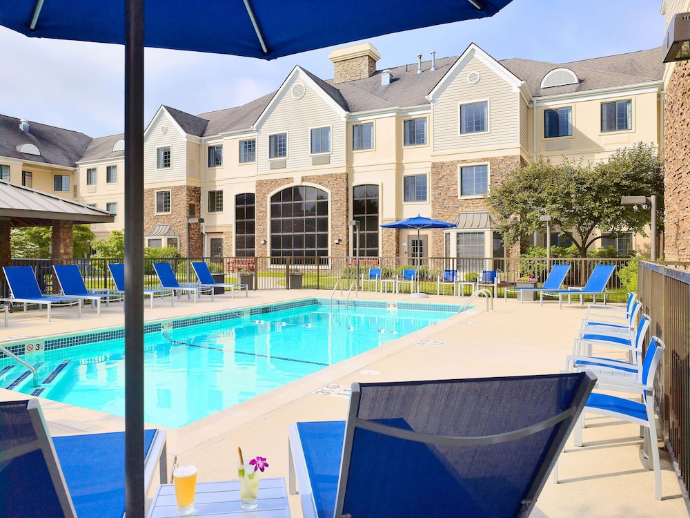 Sonesta Es Suites Auburn Hills Detroit 1/49