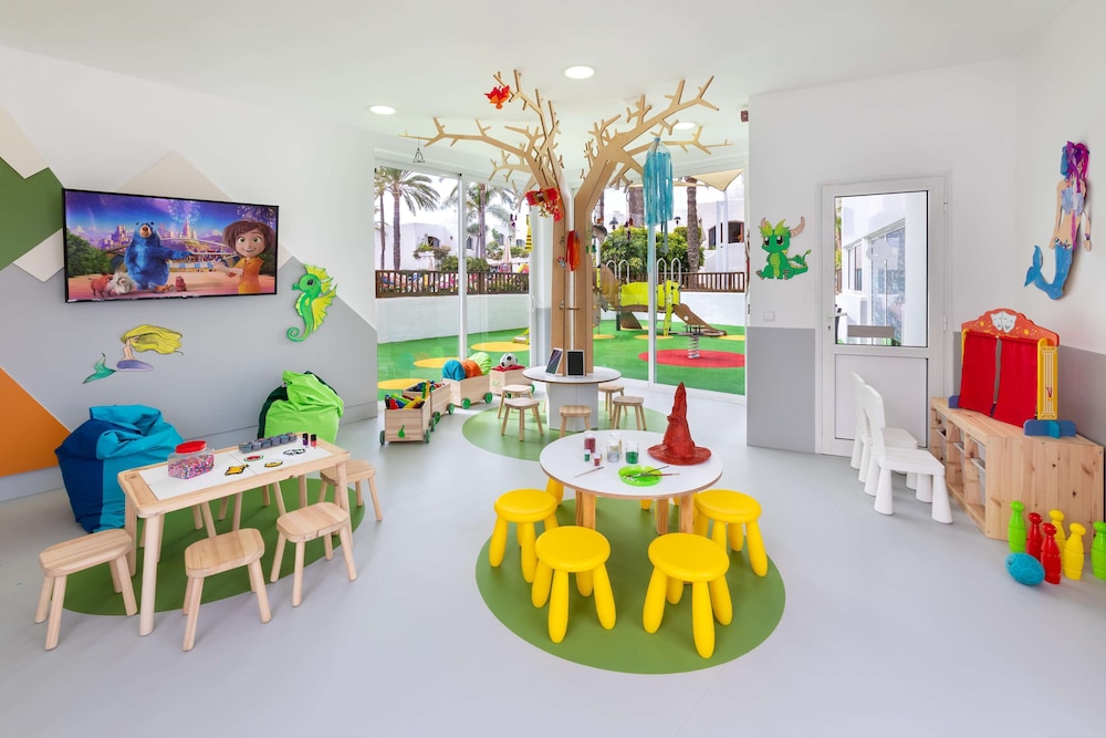 HD Parque Cristobal Tenerife 30/50