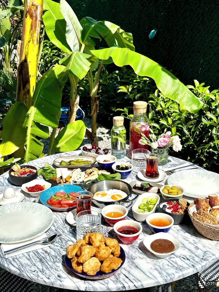 Villa Lui Hotel 19/32
