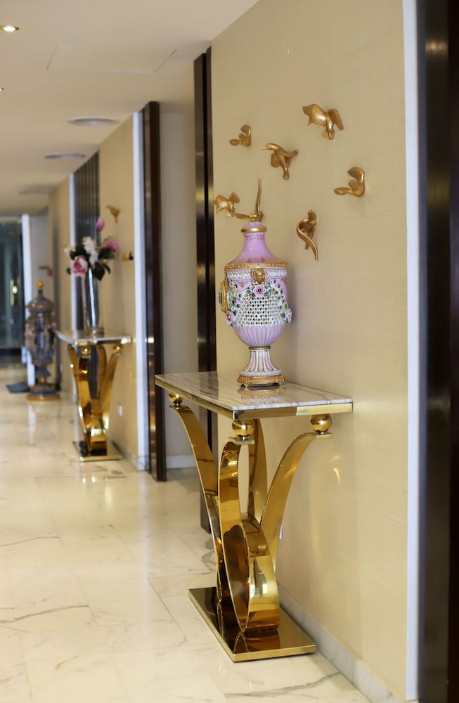 The Sanrock Hotel 6/47