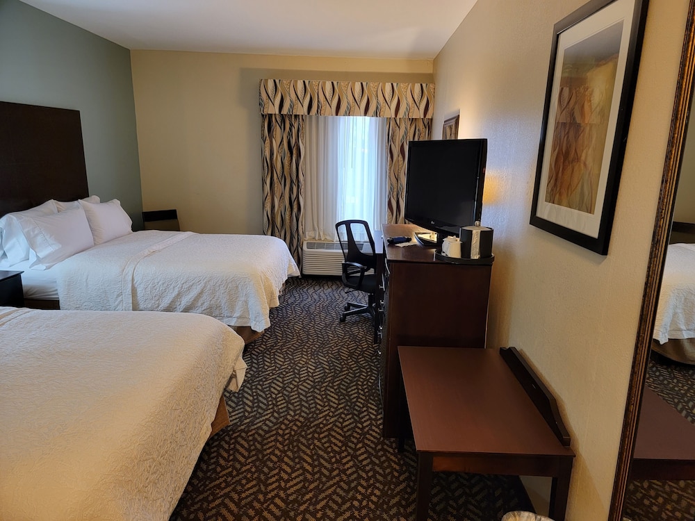 Hampton Inn Marshall, TX 21/43