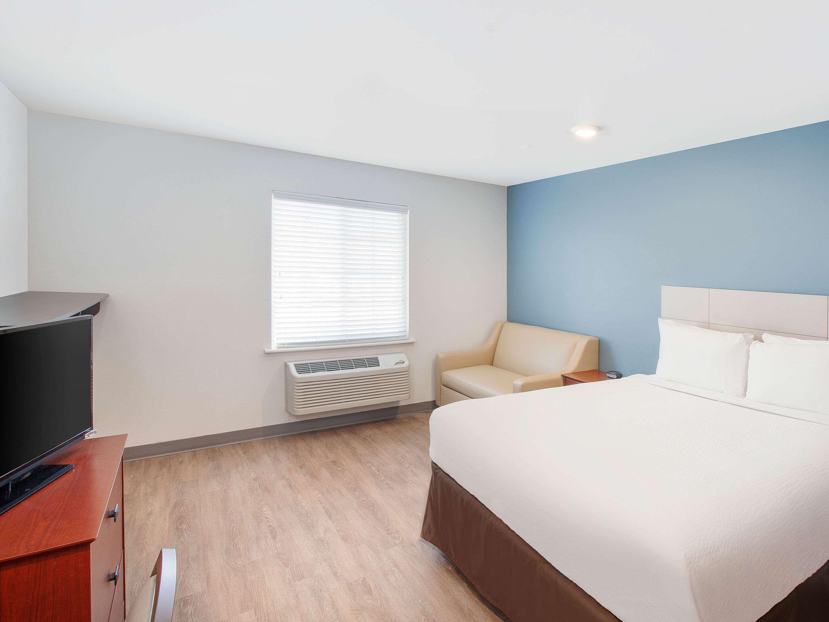 WoodSpring Suites Bentonville 22/38