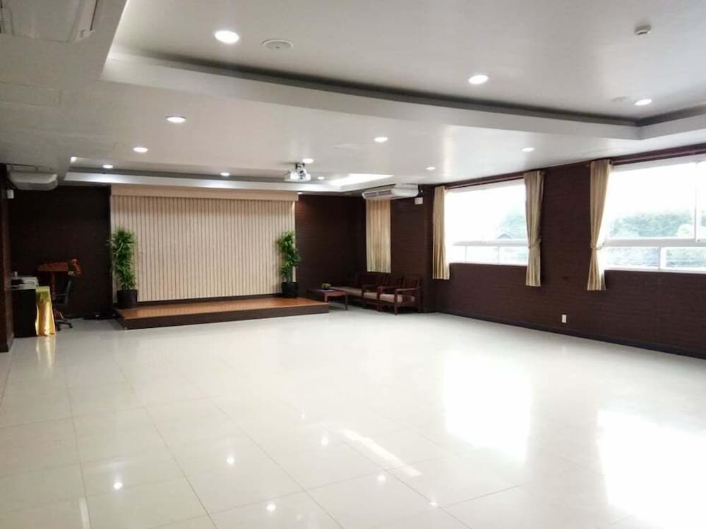 Km Kwanphayao Hotel 6/50