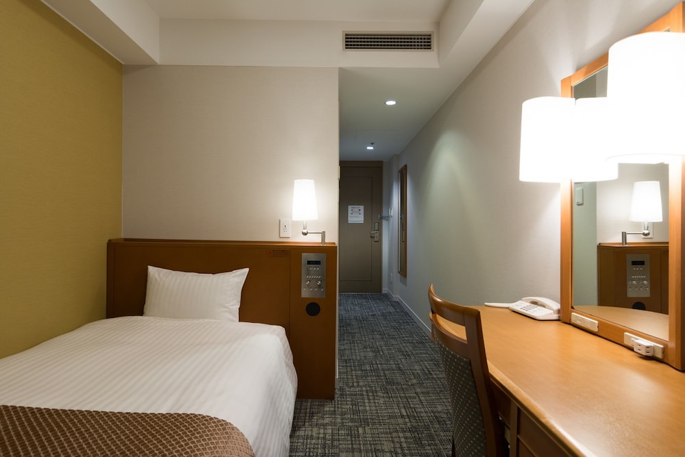 Toshi Center Hotel 14/65