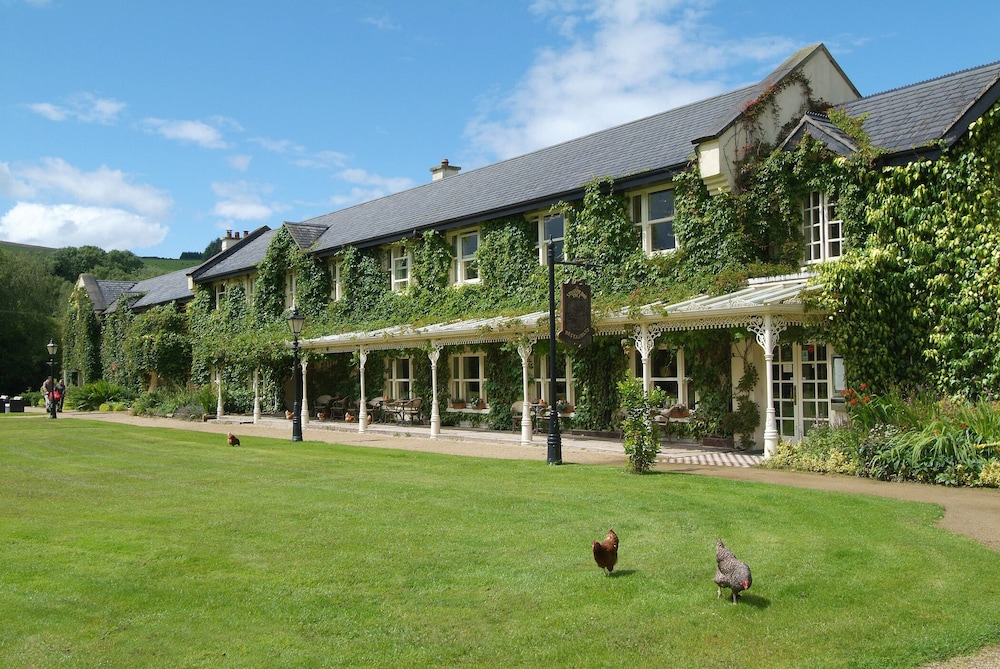 Brooklodge Hotel and Macreddin Village 60/65