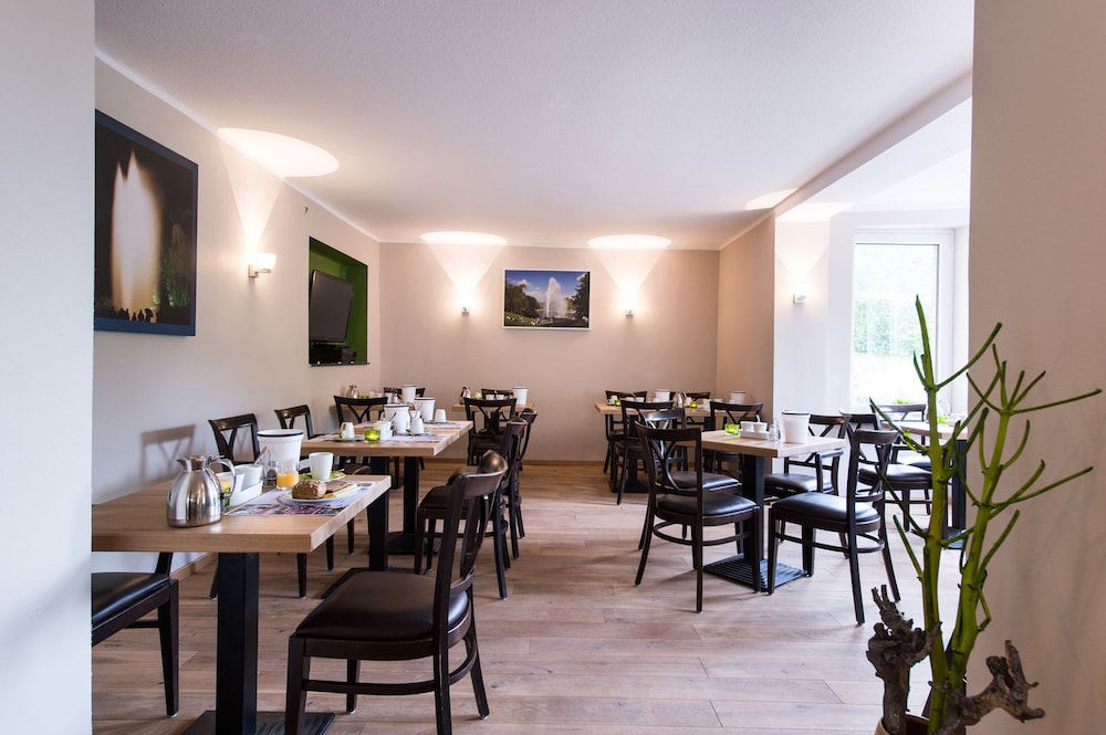 Hotel Am Herkules - Garni 36/49
