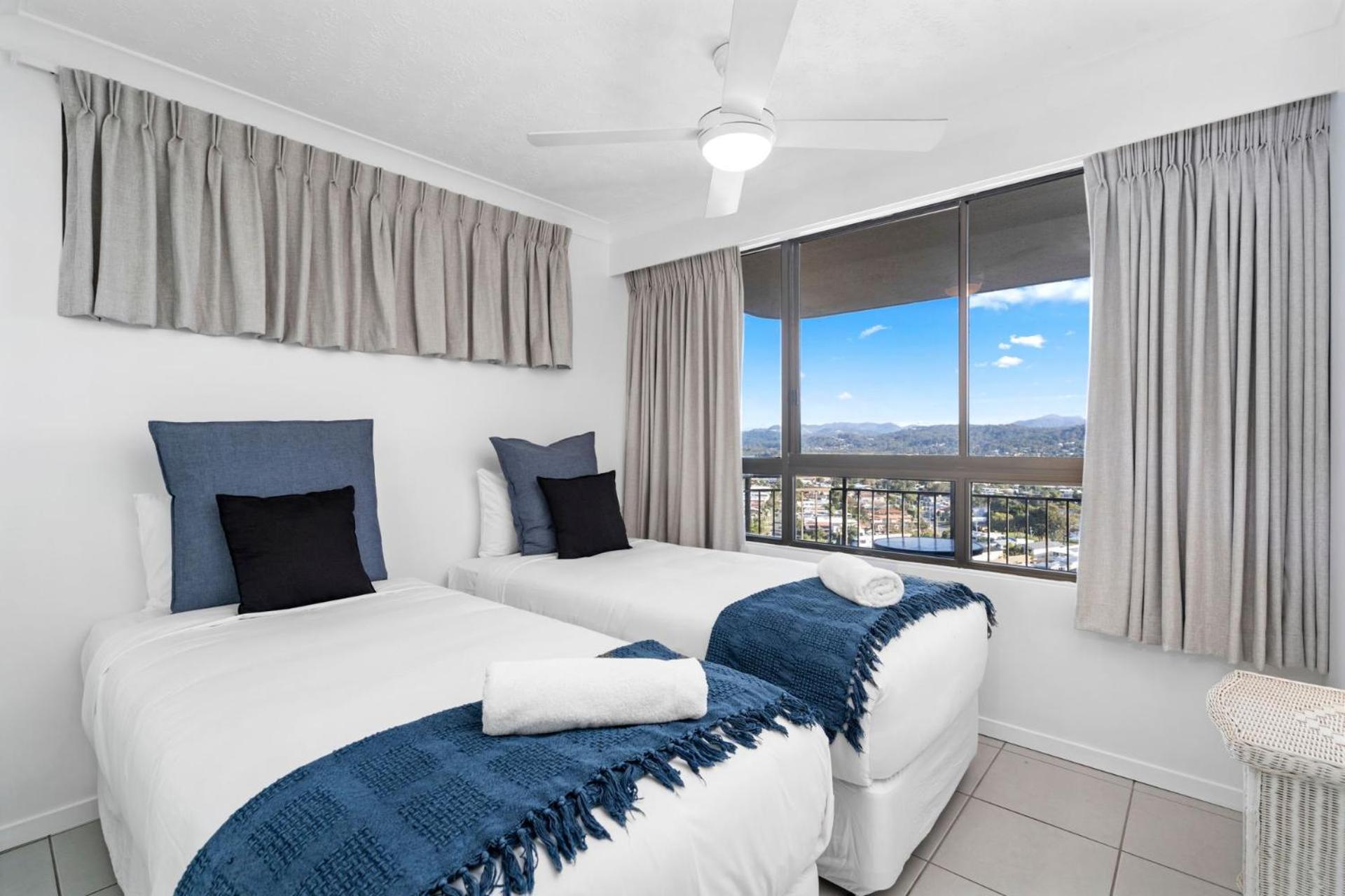 2 Bedrooms, Apartment