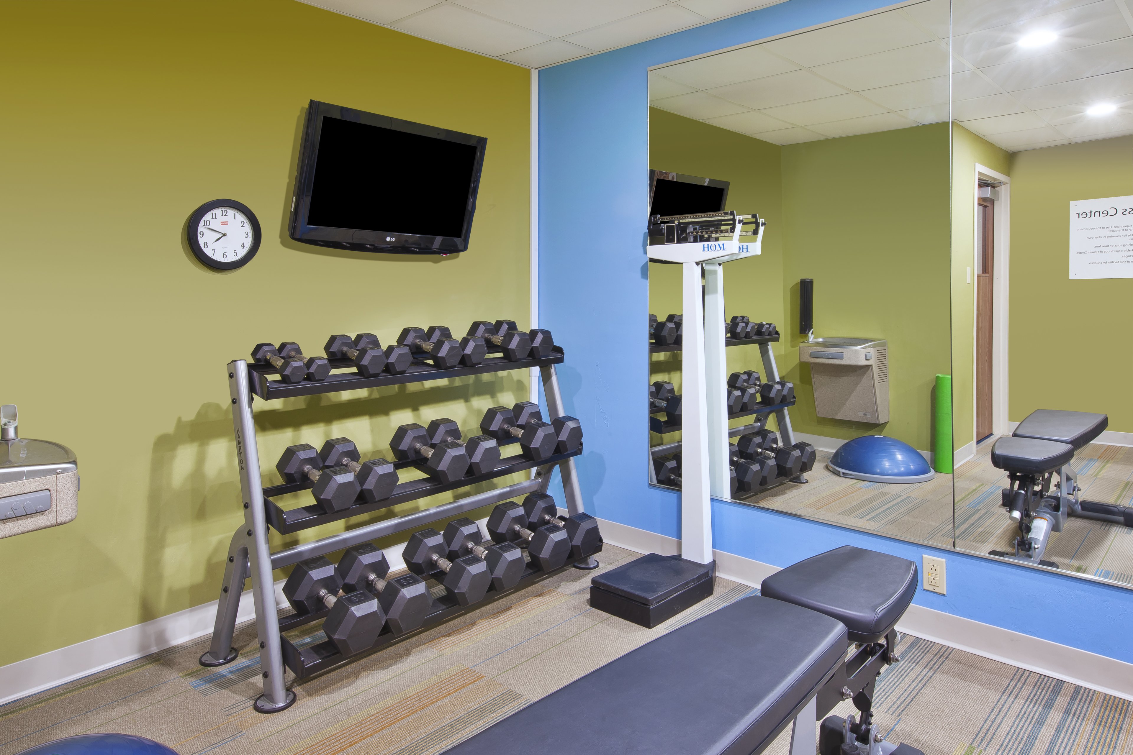 Holiday Inn Express Tiffin 19/24
