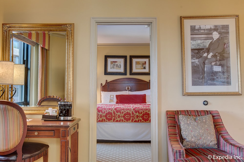OMNI PARKER HOUSE 47/67