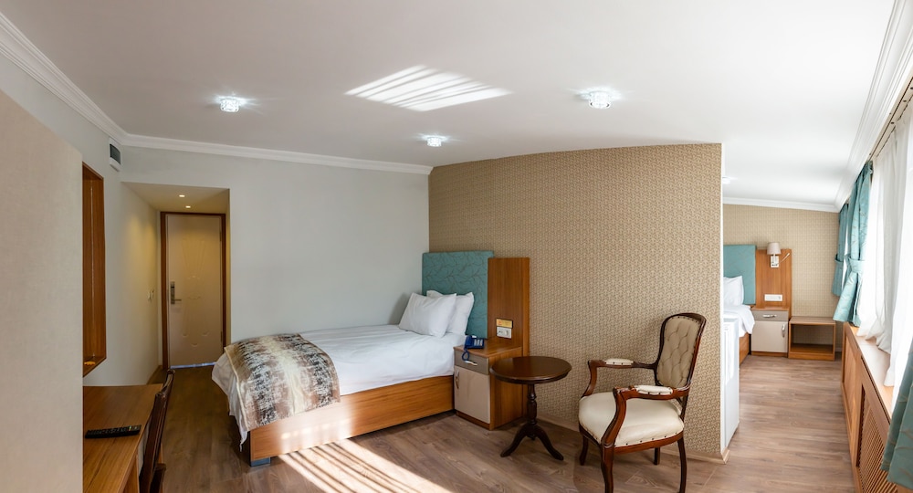 Devman Hotel 20/39