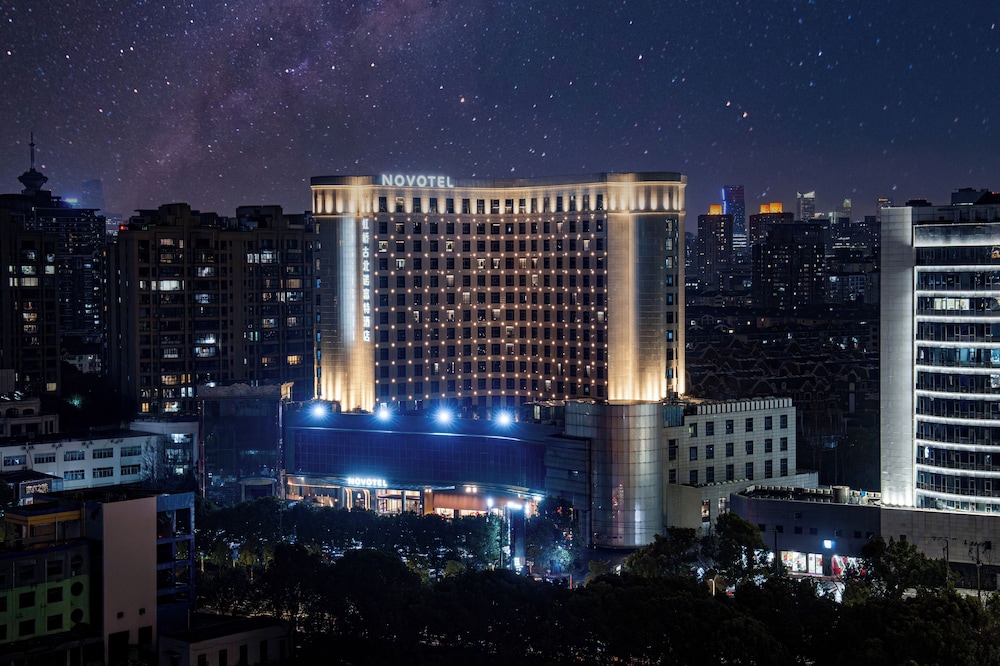 Novotel Shanghai Hongqiao Gubei 2/22