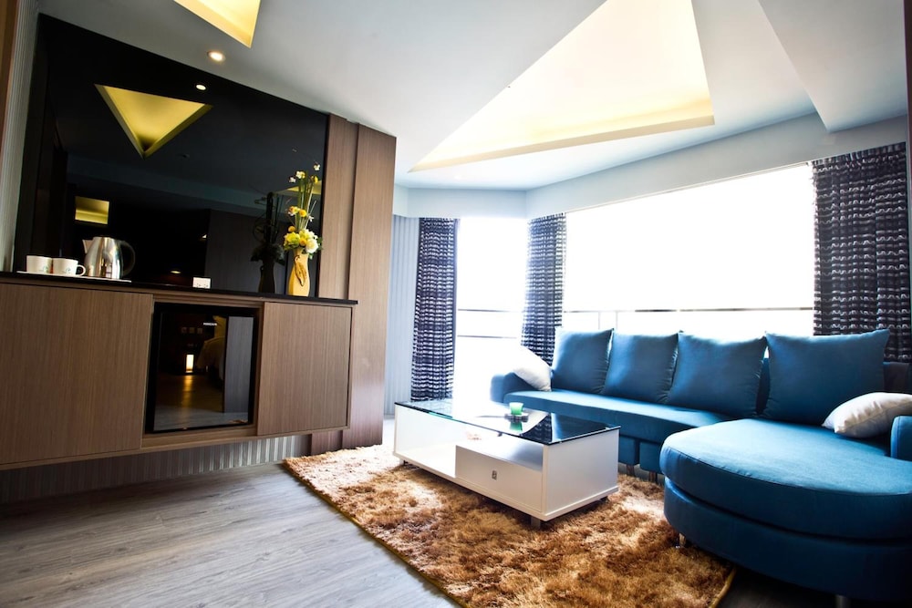 Fine Hotel 15/21