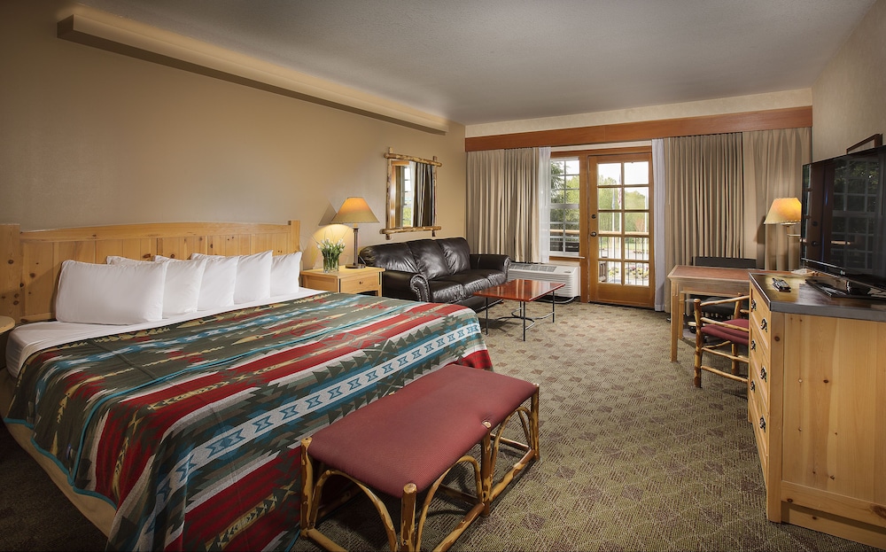 Heathman Lodge 13/48