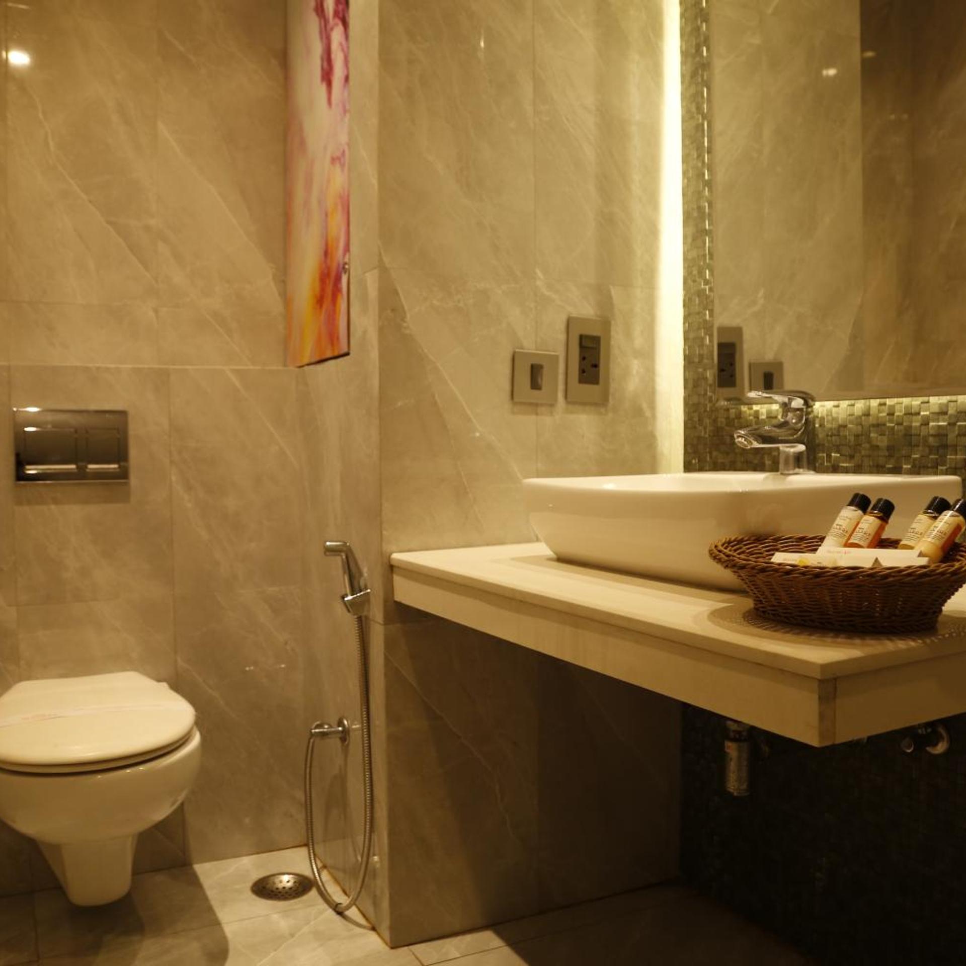 HOTEL ORANGE 26/27