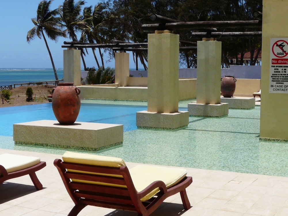 Cocoa Boutique Hotel 8/79