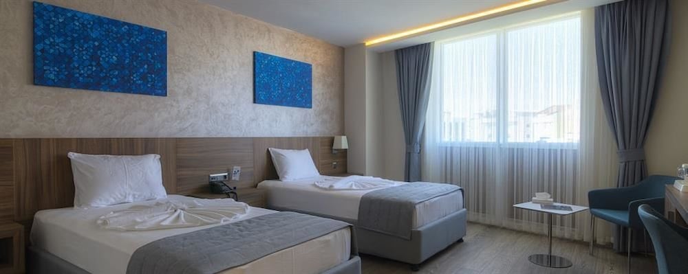 Fesa Business Hotel 25/67