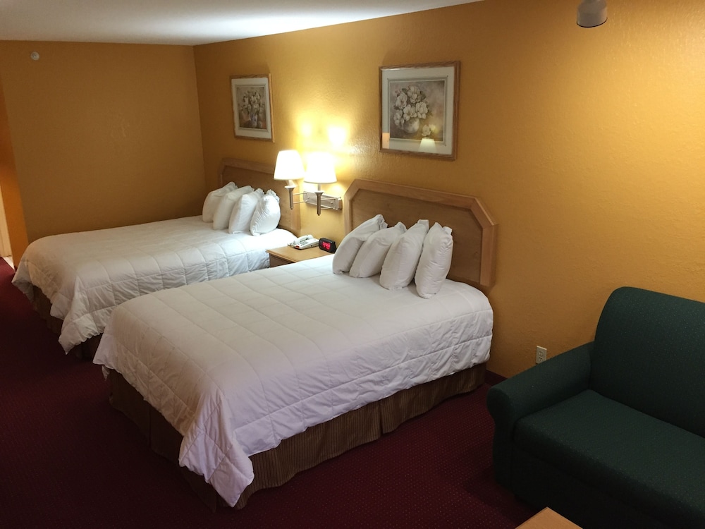 Parkfield Inn 14/30