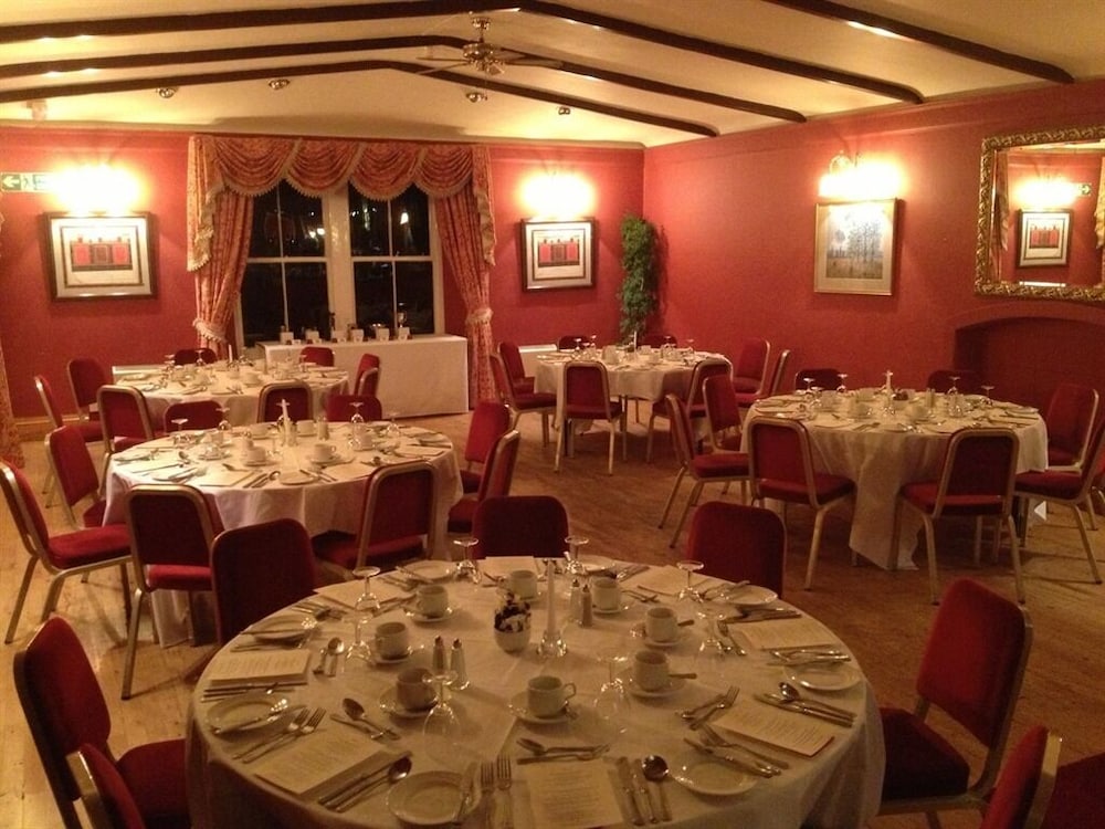 Tweeddale Arms Hotel 18/23