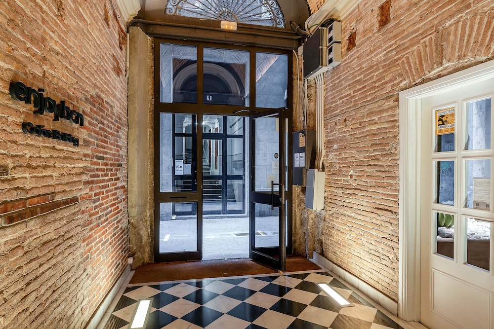 Enjoybcn Colon Apartments Barcelona 23/50