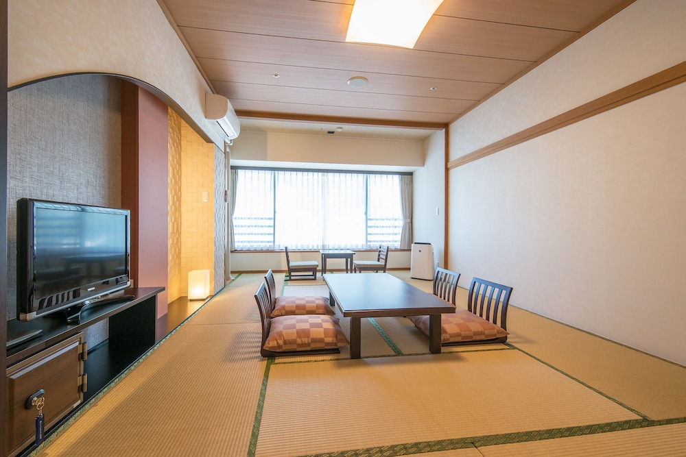 New Welcity Yugawara(Ryokan) 18/37