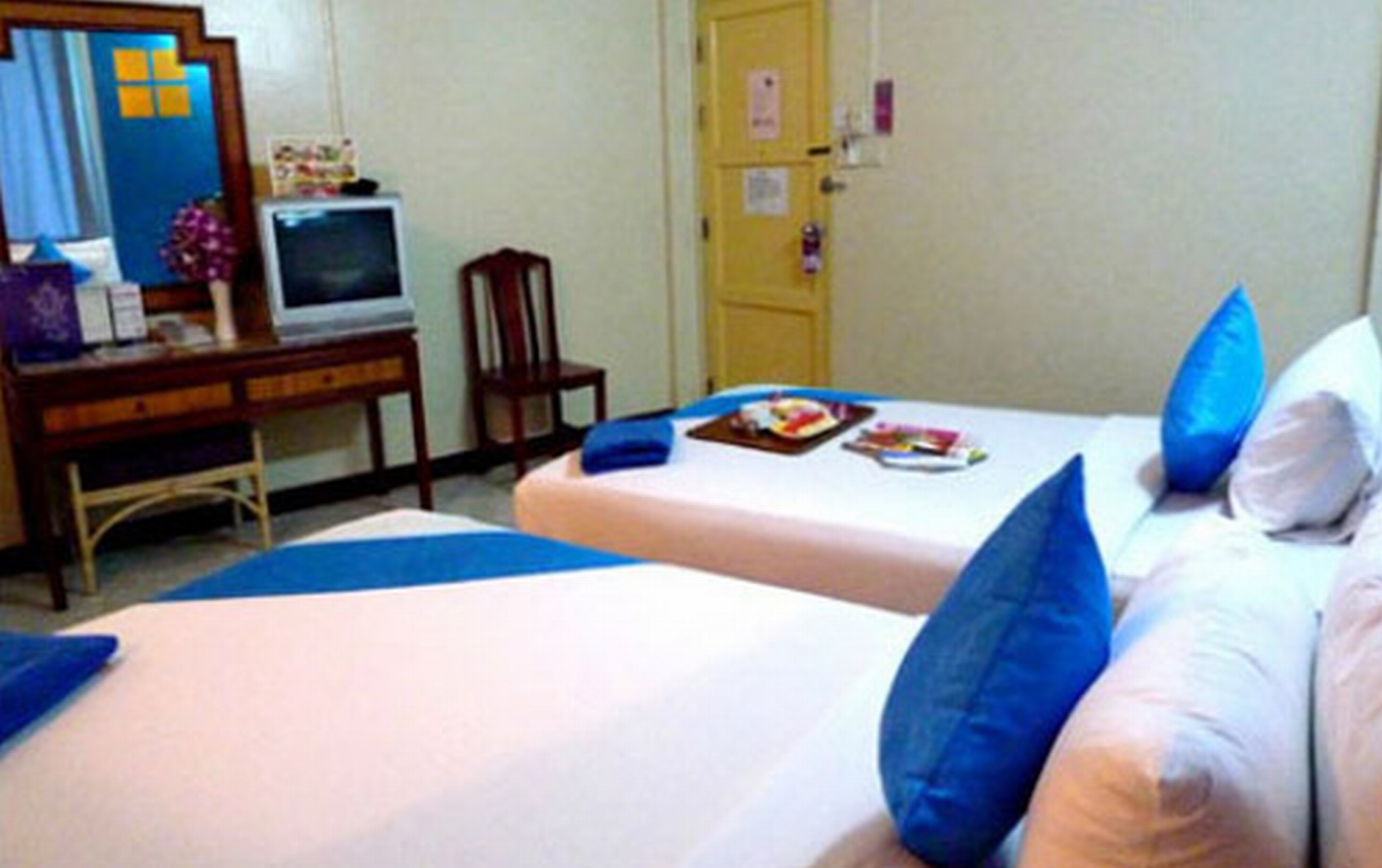 Sawasdee Khaosan Inn 10/40