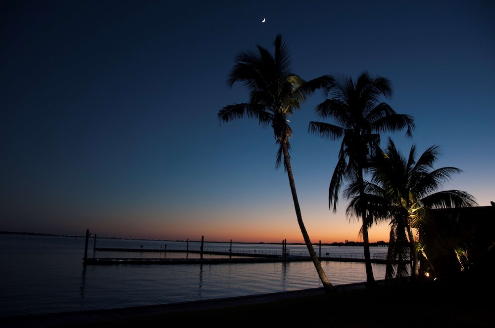 Best Western Fort Myers Waterfront 19/28